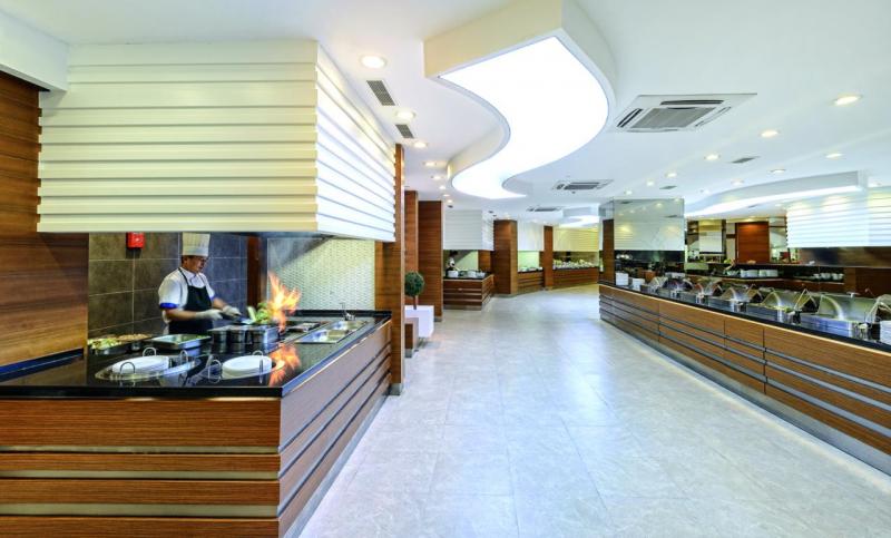 Side utazás Von Resort Golden Coast