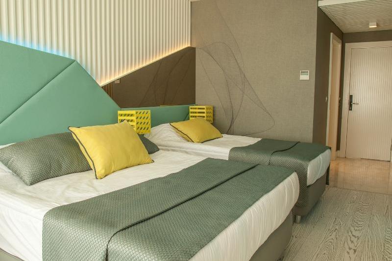 Antalya utazás Wind Of Lara