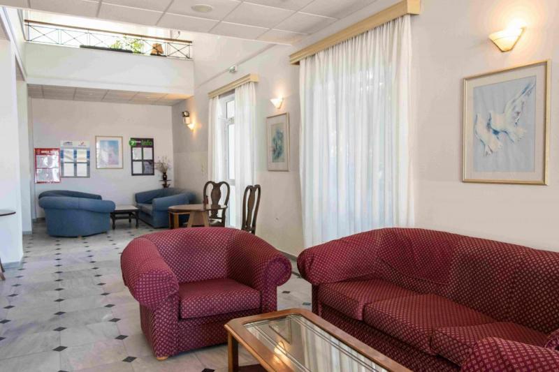 Zakynthos Argassi utazás Chryssi Akti