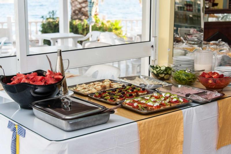 Zakynthos Argassi utazás Chryssi Akti