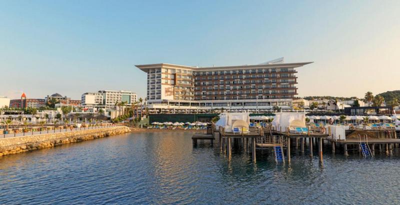 Alanya utazás Sirius Deluxe Resort