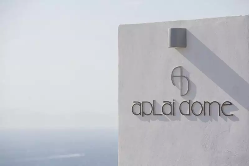 Aplai Dome Szantorini Oia