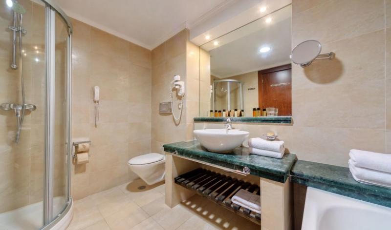 Rodosz Faliraki utazás Apollo Blue