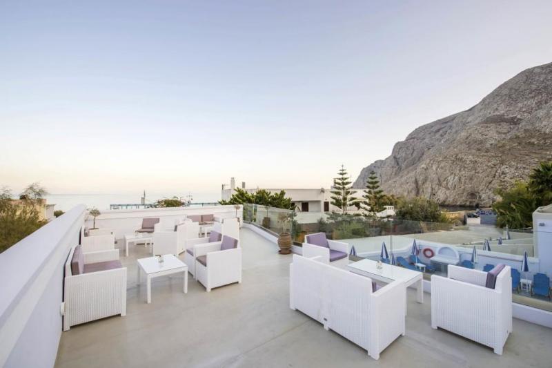 Szantorini Kamari utazás Blue Waves Hotel