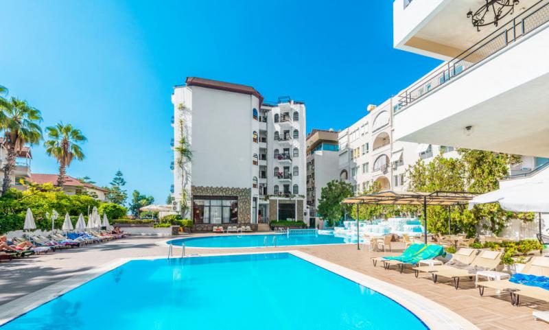 Alanya utazás Boulevard Hotel