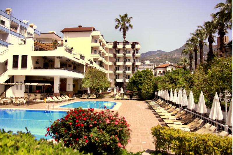 Alanya utazás Boulevard Hotel