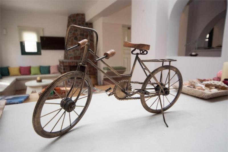 Szantorini Fira utazás Costa Marina Hotel