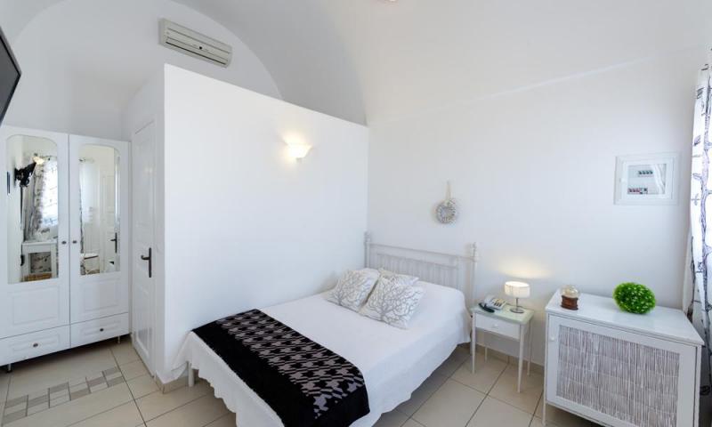 Szantorini Fira utazás Dream Island Hotel