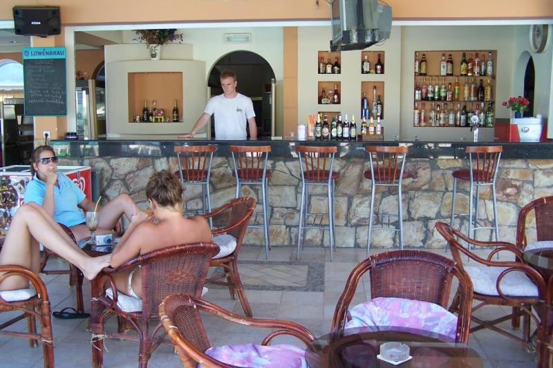 Rodosz Faliraki utazás Hotel Faliraki Bay