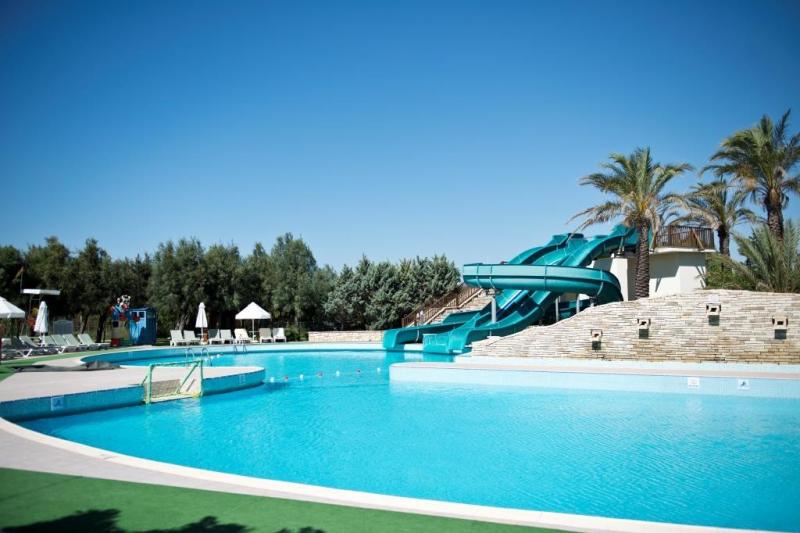 Antalya utazás Lara Barut Collection