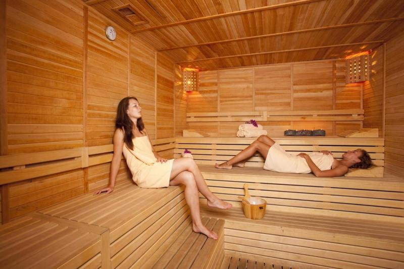 Belek utazás Limak Atlantis Deluxe Hotel & Resort