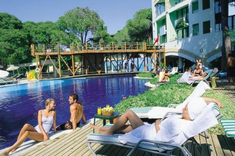 Belek utazás Limak Atlantis Deluxe Hotel & Resort