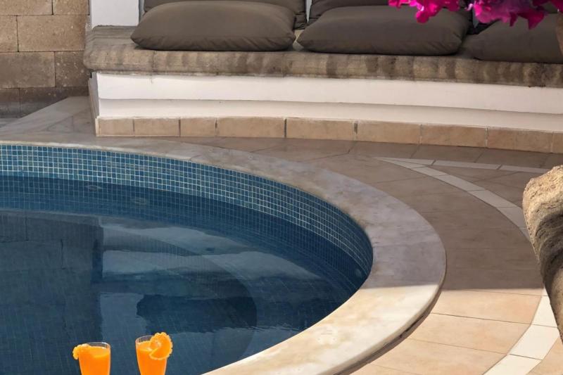 Rodosz Rhodes utazás Mitsis Petit Palais