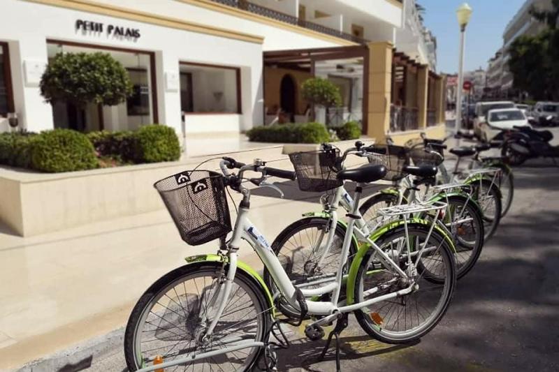 Rodosz Rhodes utazás Mitsis Petit Palais