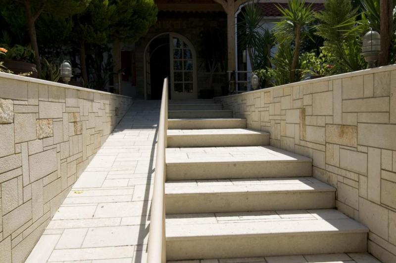 Kréta Malia utazás Nikos Hotel