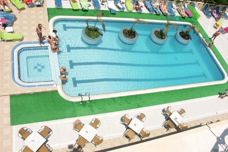 Kréta Malia utazás Nikos Hotel