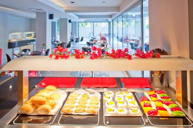 Rodosz Rhodes utazás Oktober Downtown Rooms