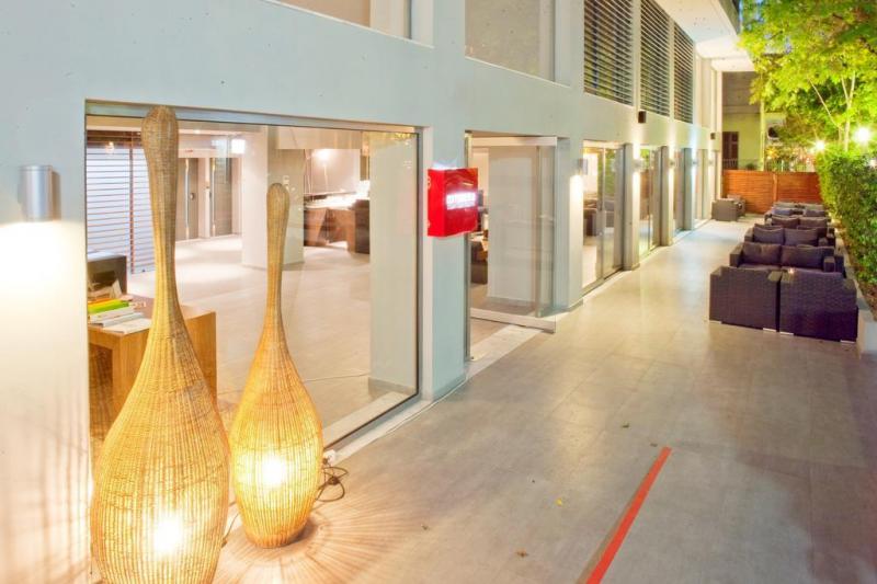 Rodosz Rhodes utazás Oktober Downtown Rooms