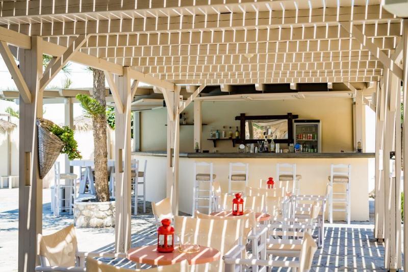 Szantorini Perissautazás Rena Hotel