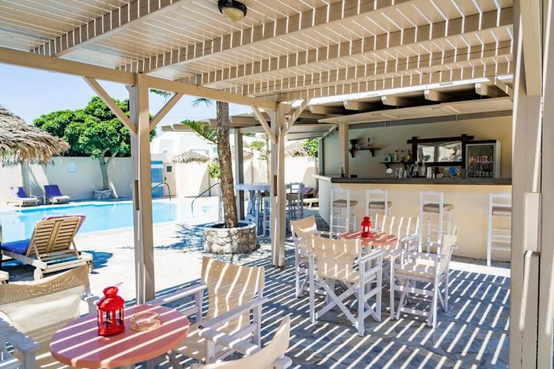 Szantorini Perissautazás Rena Hotel