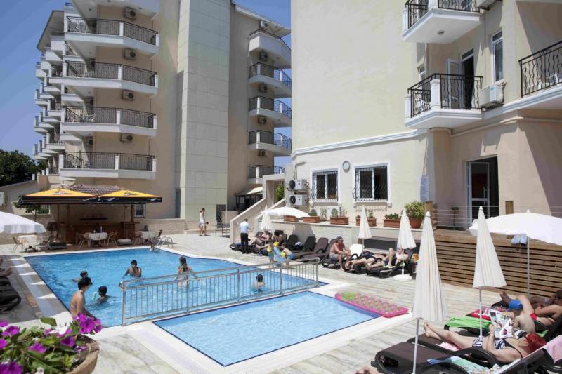 Alanya utazás Riviera Hotel & Spa