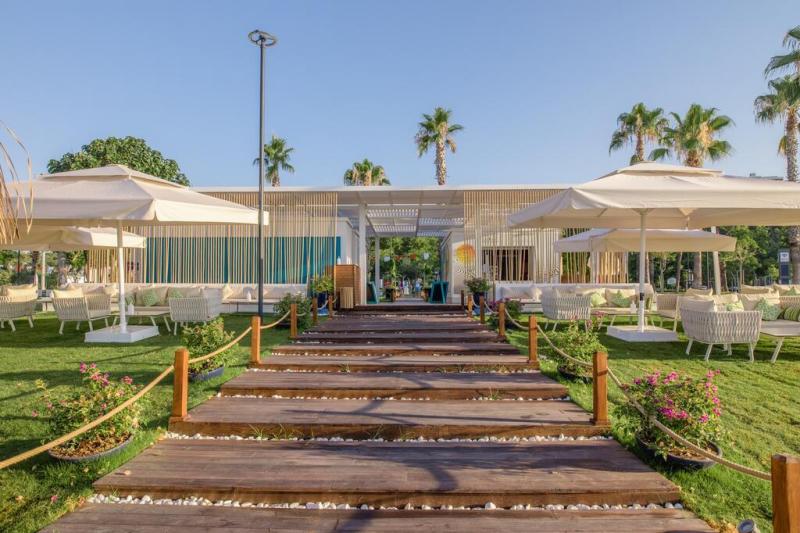 Antalya utazás Rixos Downtown