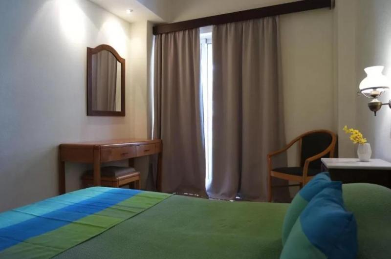 Rodosz Rhodes utazás Royal Aparthotel