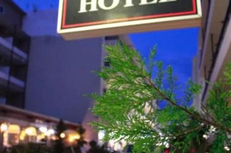 Rodosz Rhodes utazás Royal Aparthotel