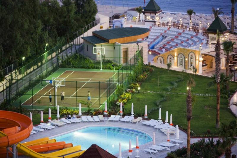 Alanya utazás Saphir Resort & Spa Hotel