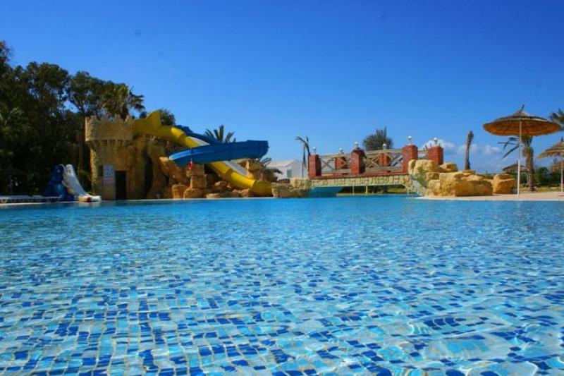 Sousse utazás Marhaba Royal Salem