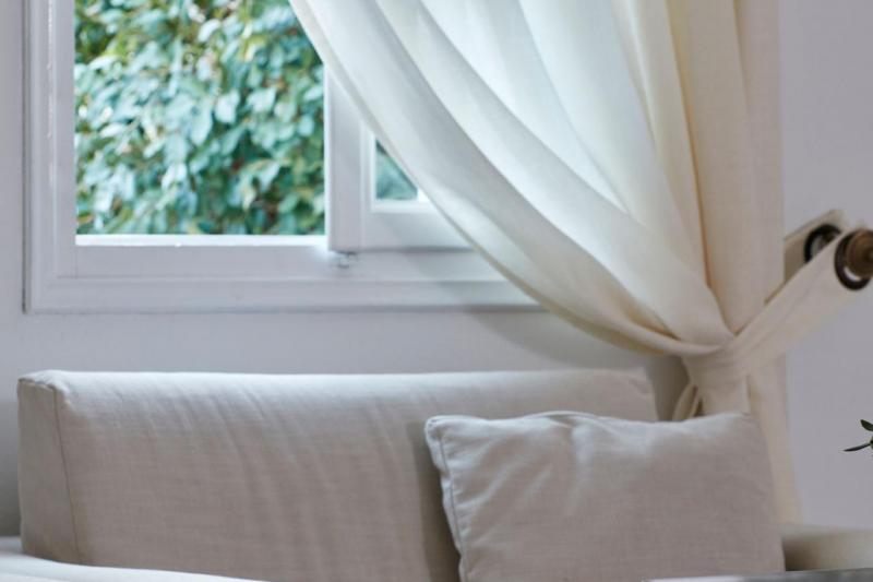 Szantorini Kamari utazás Aegean Plaza