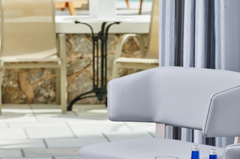 Szantorini Kamari utazás Aegean Plaza