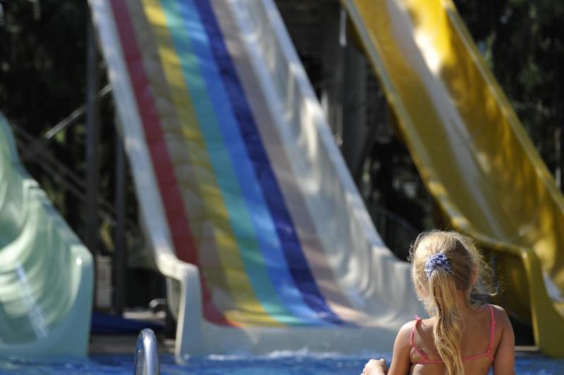 Kemer utazás Akka Antedon