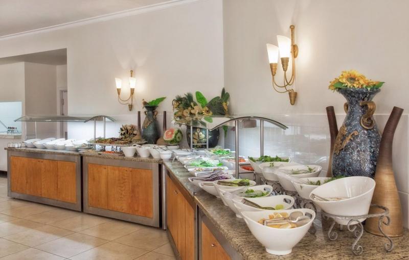 Kemer utazás Akka Claros Hotel