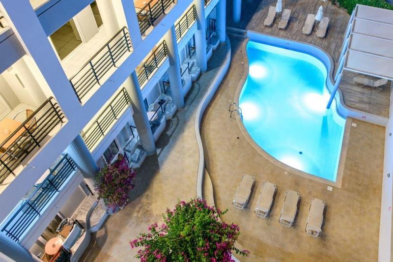 Kréta Hersonissos utazás Alia Beach