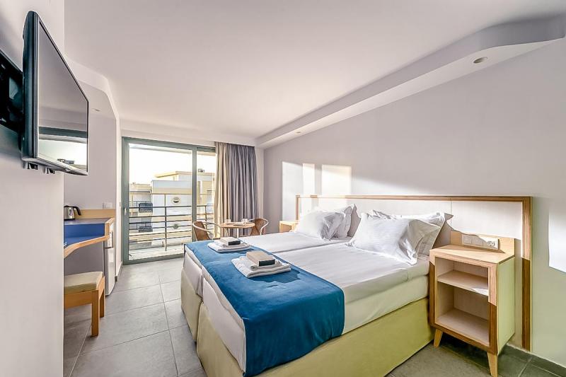 Kréta Hersonissos utazás Alia Beach