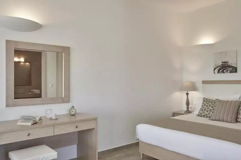 Aliter Suites Szantorini Fira