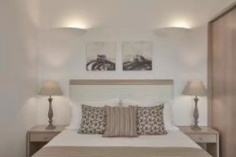 Aliter Suites Szantorini Fira