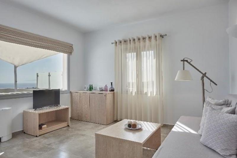 Szantorini Fira utazás Aliter Suites