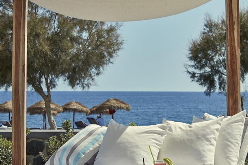 Szantorini Perissa utazás Aqua Blue Hotel