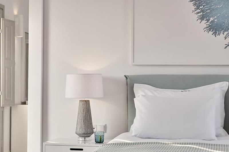 Szantorini Perissa utazás Aqua Blue Hotel