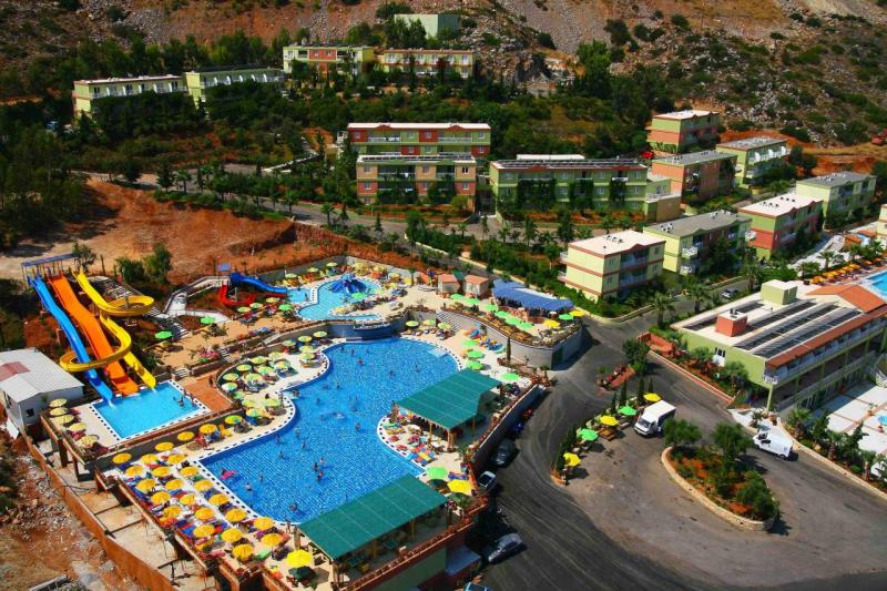Kréta Hersonissos utazás Aqua Sun Village