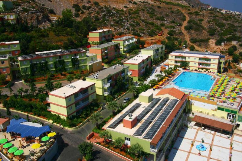 Kréta Hersonissos utazás Aqua Sun Village