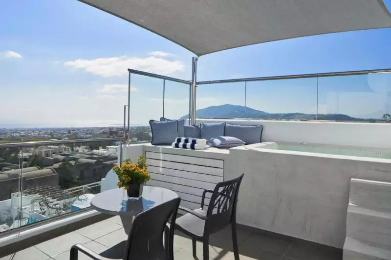 Aressana Spa Hotel & Suites Szantorini Fira