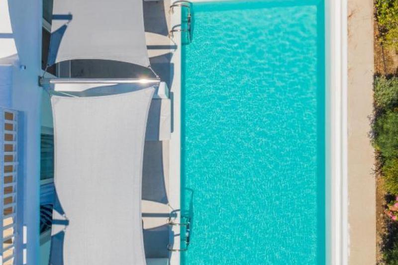 Szantorini Fira utazás Aressana Spa Hotel & Suites