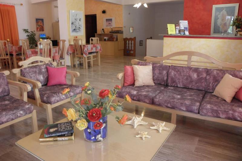 Szantorini Kamari utazás Areti Hotel