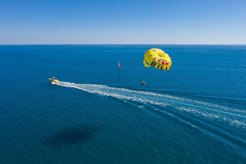 Side utazás Aska Grand Prestige