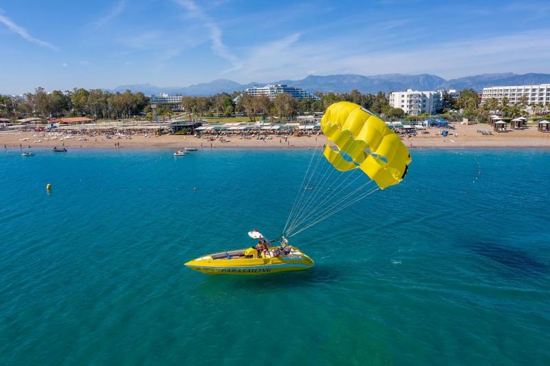 Side utazás Aska Grand Prestige