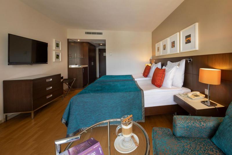 Side utazás Barut Collection Arum