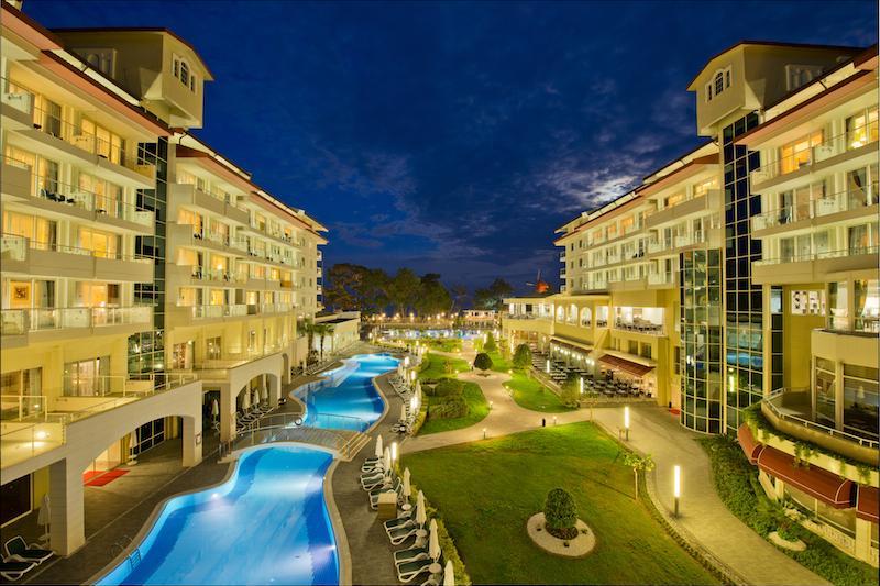 Kemer utazás Barut Collection